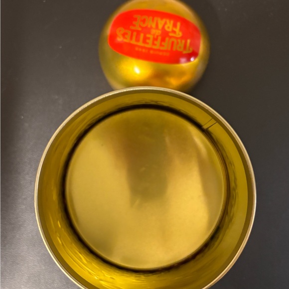 Colorful Dragon Design Container - Picture 5 of 6